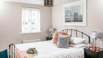 Tuck into the king size bed and drift into a dreamy night's sleep.
