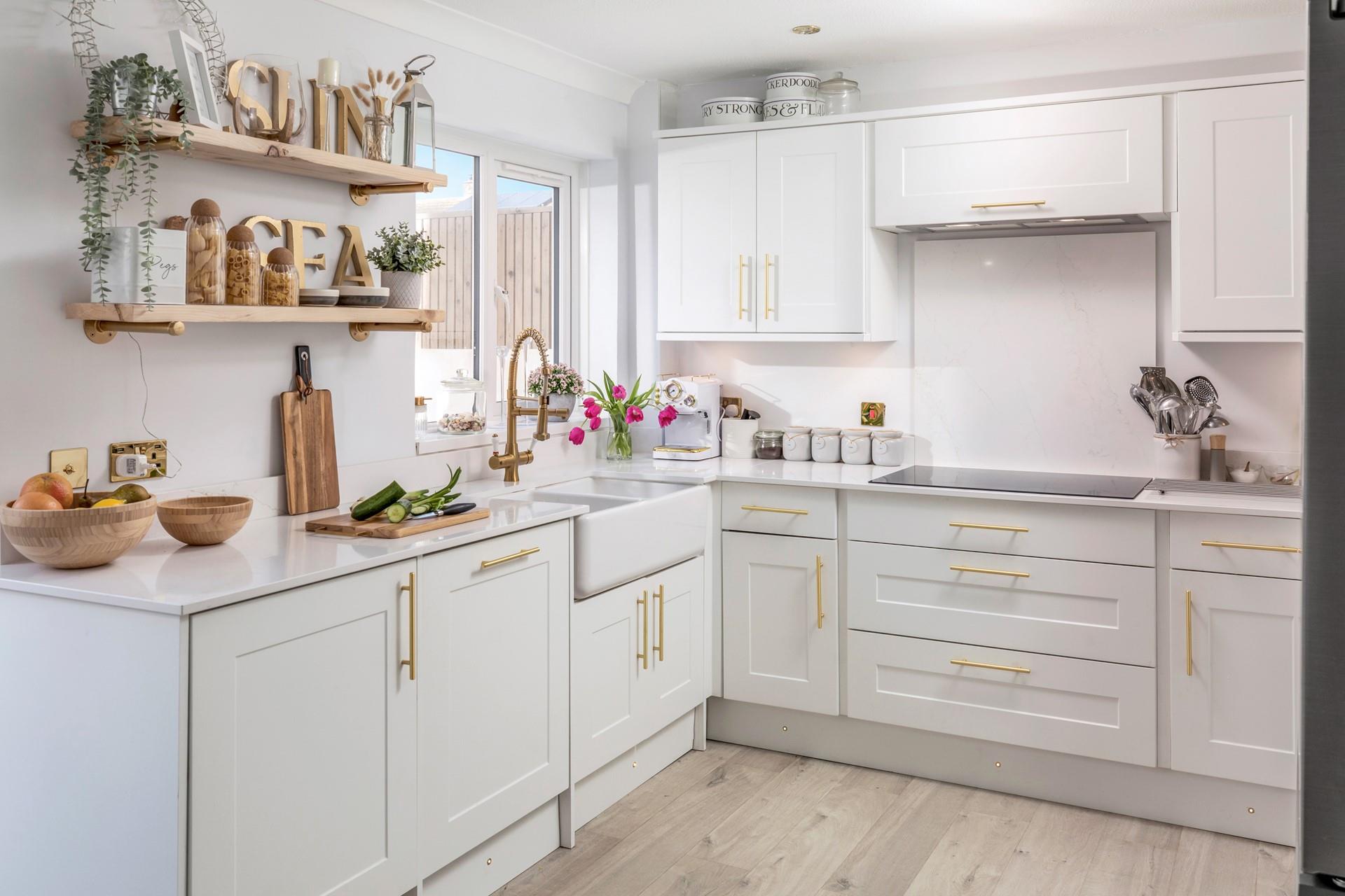 The kitchen is modern and perfectly equipped to cook tasty meals.