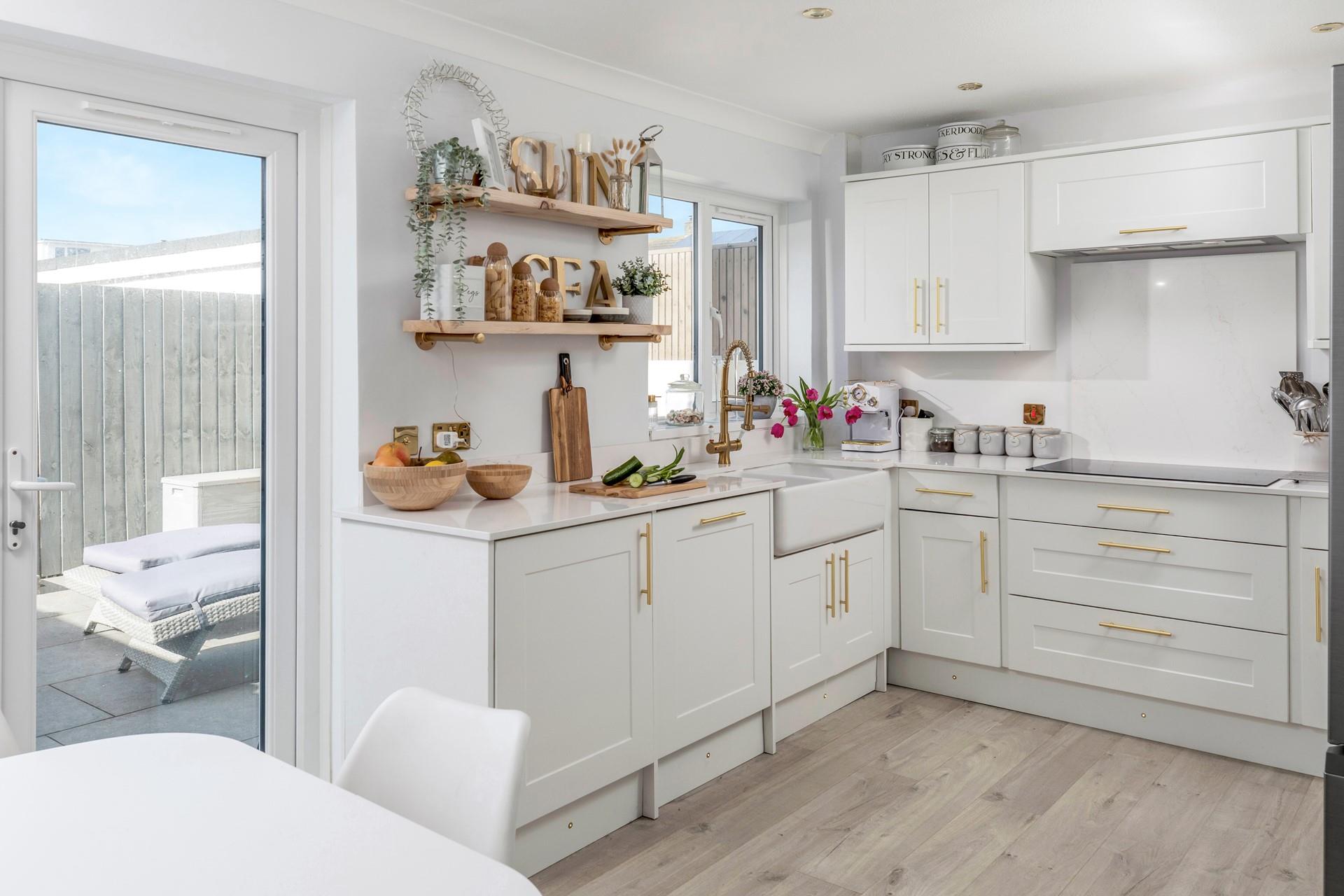 Pack a picnic to take to the beach.