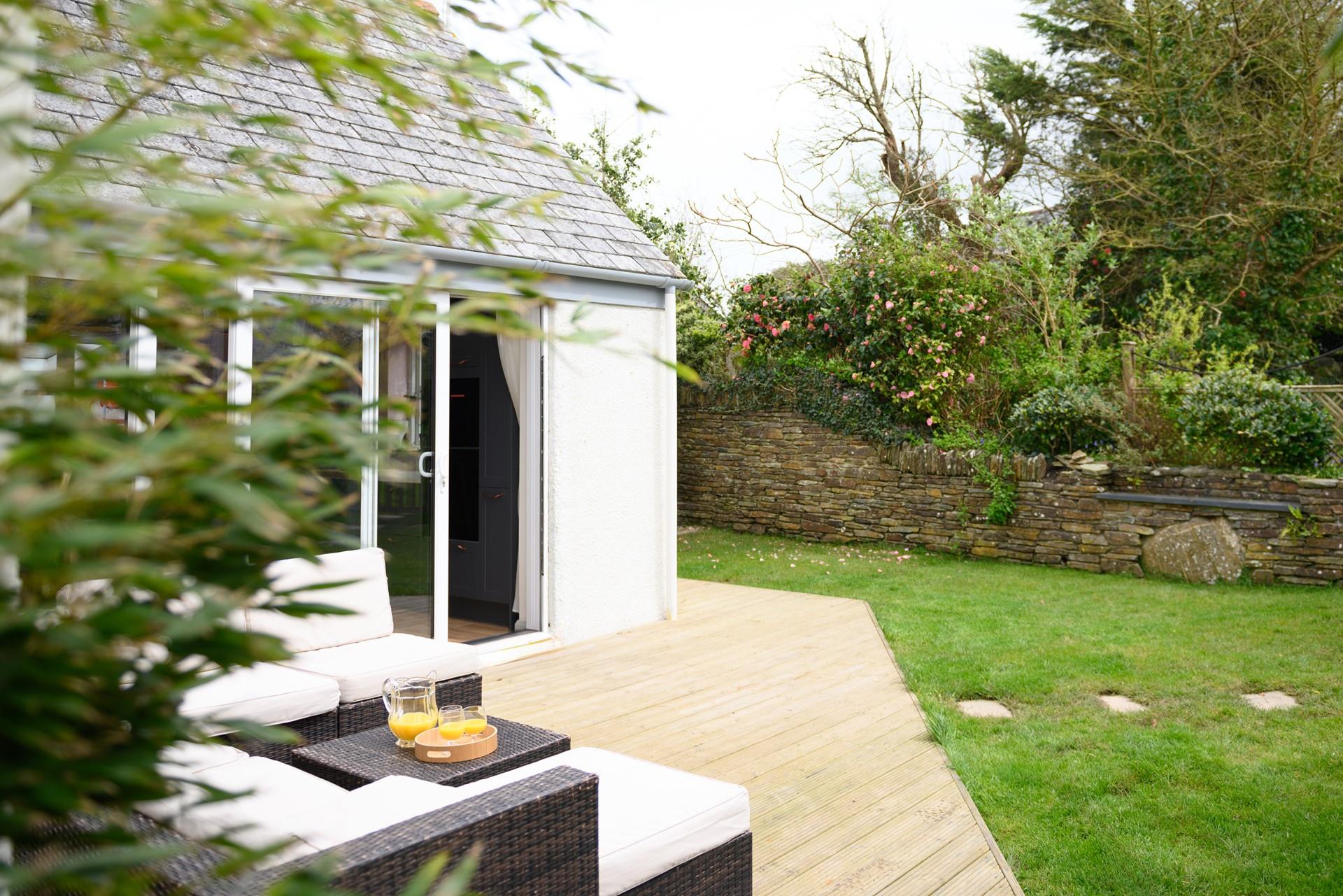 Listen to the morning birdsong as you sip a morning cuppa.