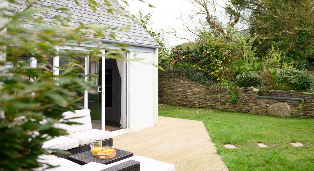 Listen to the morning birdsong as you sip a morning cuppa.