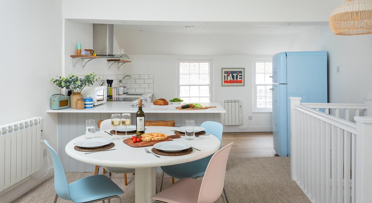 A warm welcome awaits at this charming Cornish cottage.