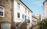 Located just behind Fore Street in a quaint lane, moments from the harbourside. - Thumbnail Image