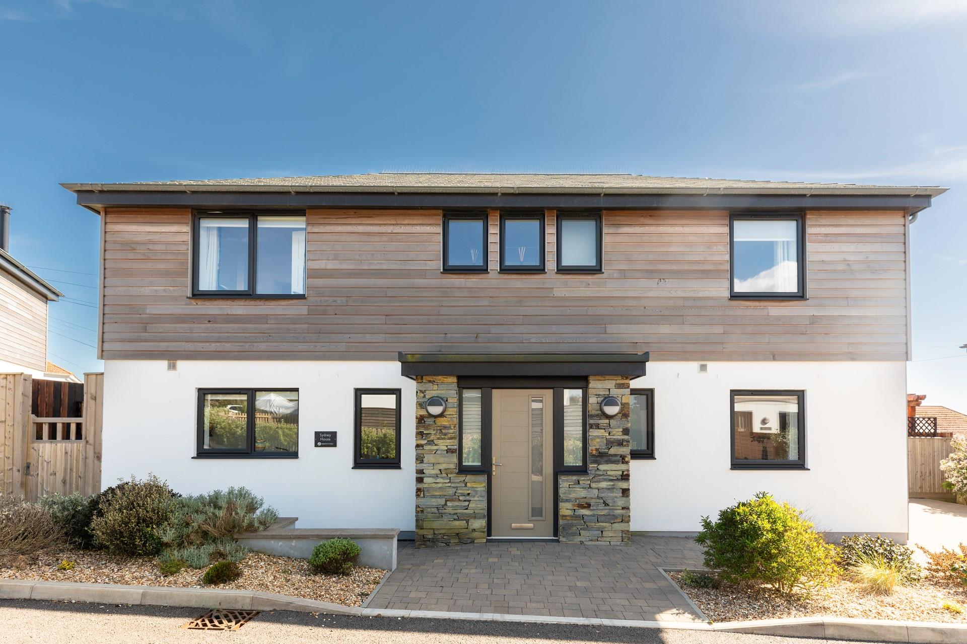 Sydney House is a stylish holiday home for 8 guests.