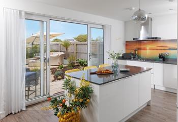 The large kitchen is perfect for cooking up family dinners.