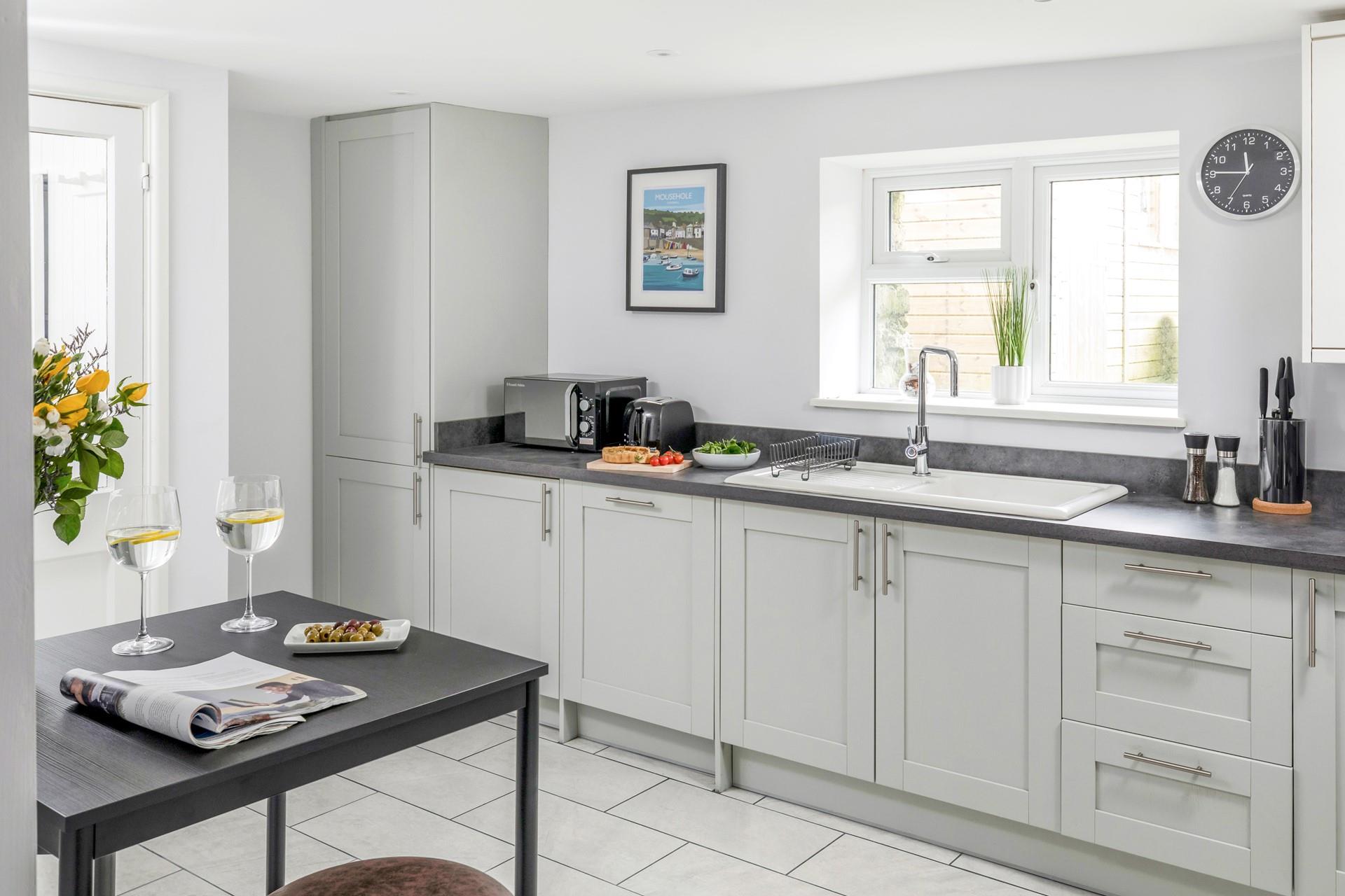 Let the chef of the family cook up a storm!