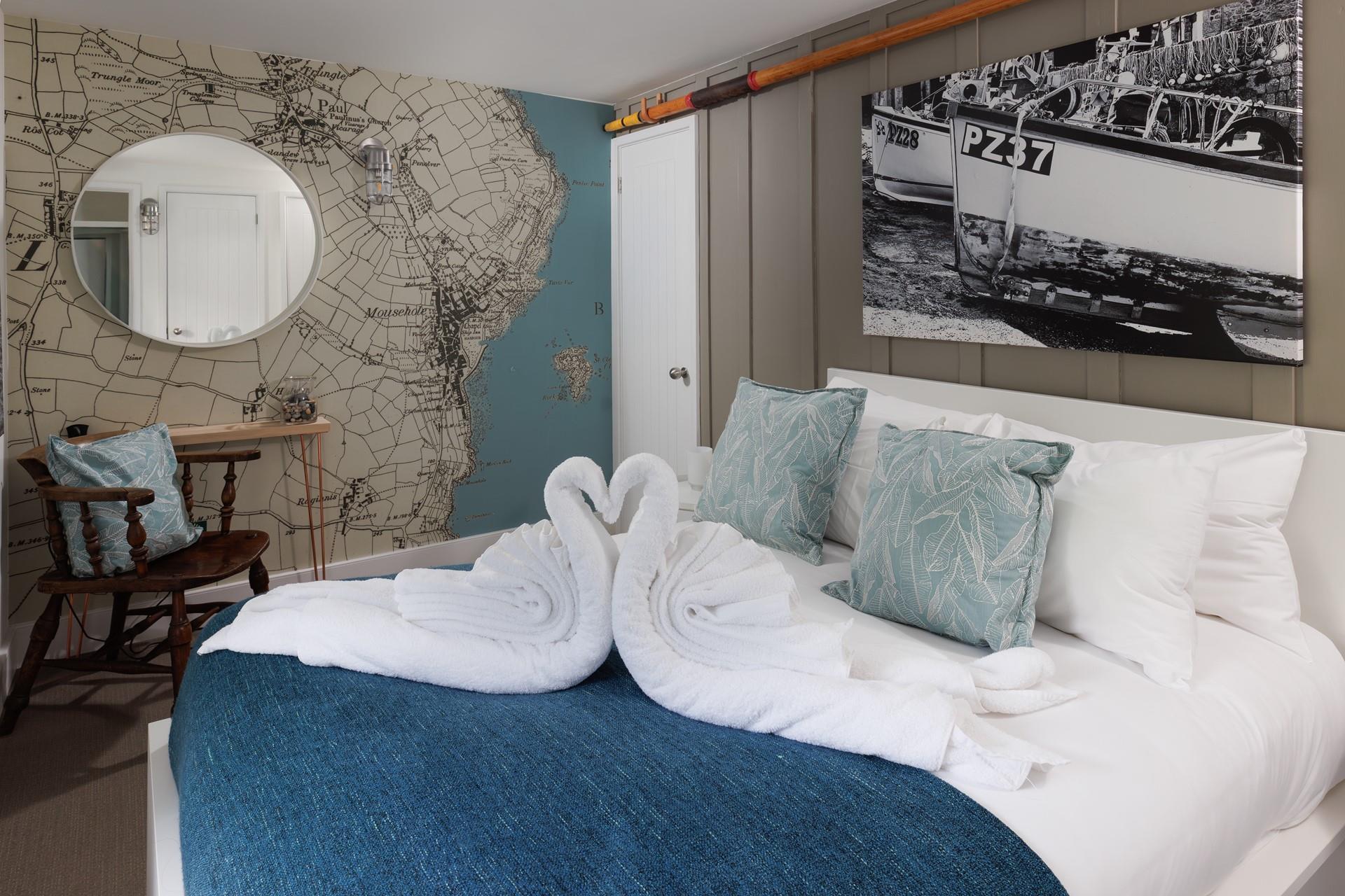 A warm welcome awaits at Hollydale Cottage.