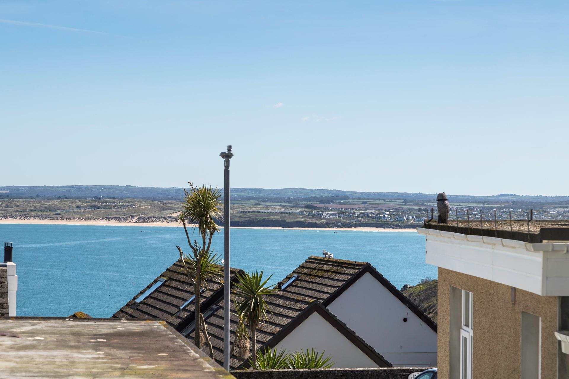 Stunning views await at this comfortable apartment!