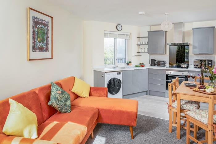 Chy An Mor, Perranporth, Sleeps 4 in Perranporth