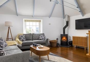 Sea Glass Cottage is a welcoming coastal retreat.