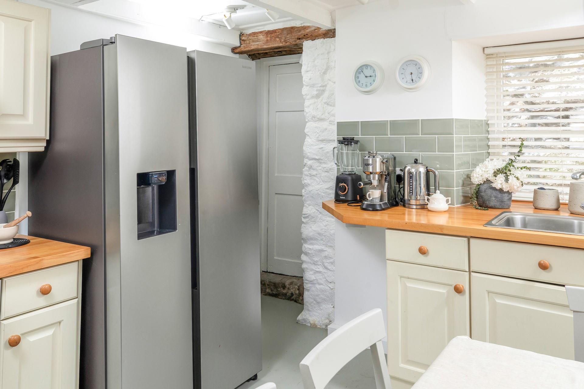 The kitchen is fully equipped for cooking up a storm!