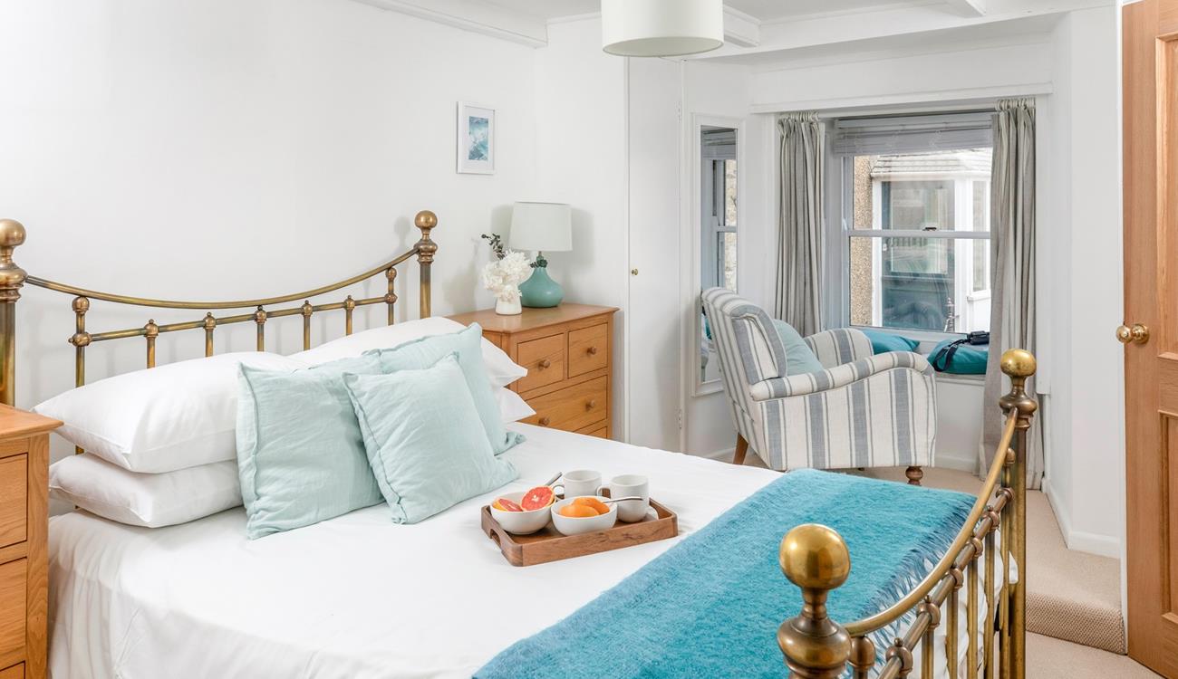 Tuck into bed after a day spent exploring the beaches in St Ives.