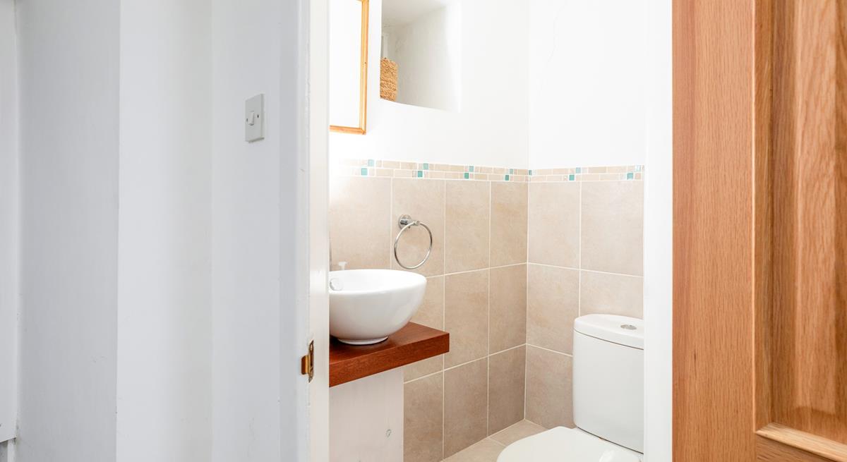 Get ready for the day in the en suite.