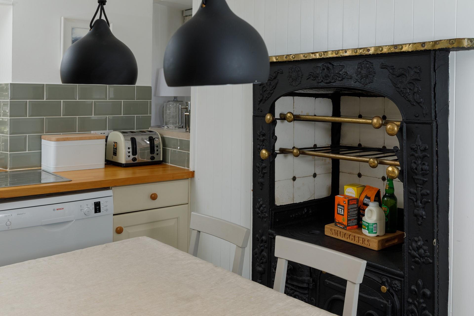 A welcome tray of Cornish goodies awaits your arrival.