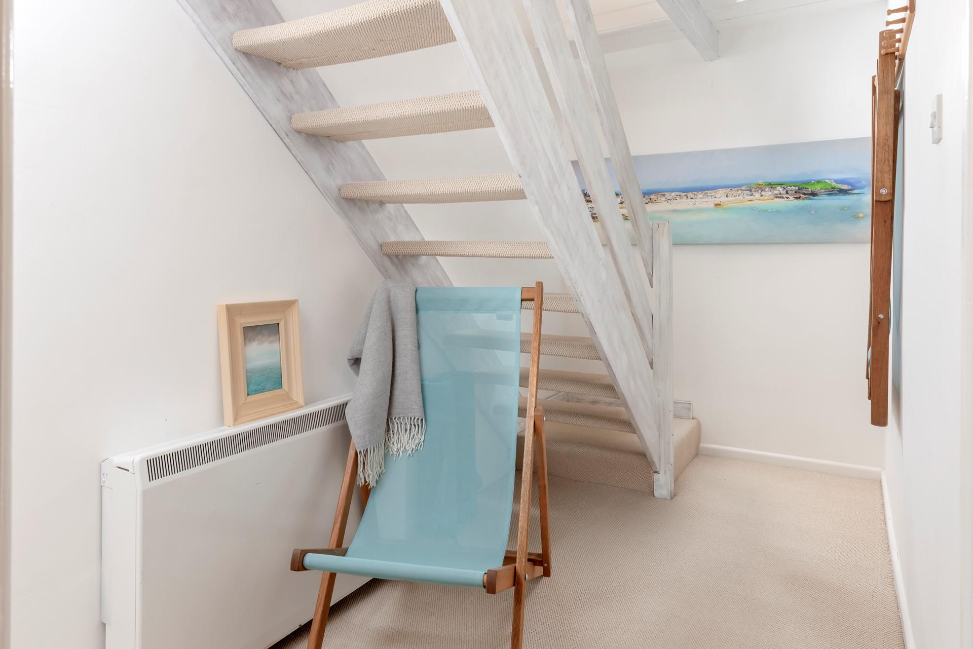 Coastal style adorns the cottage!