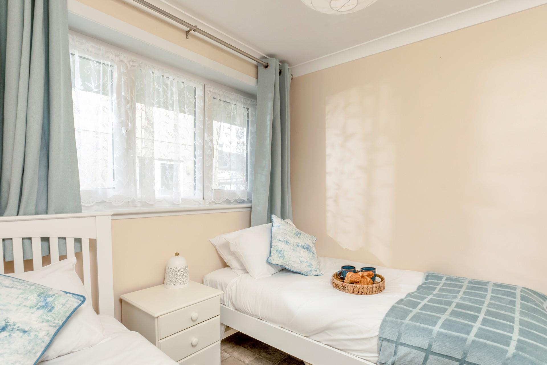 Start the day with fresh pastries!