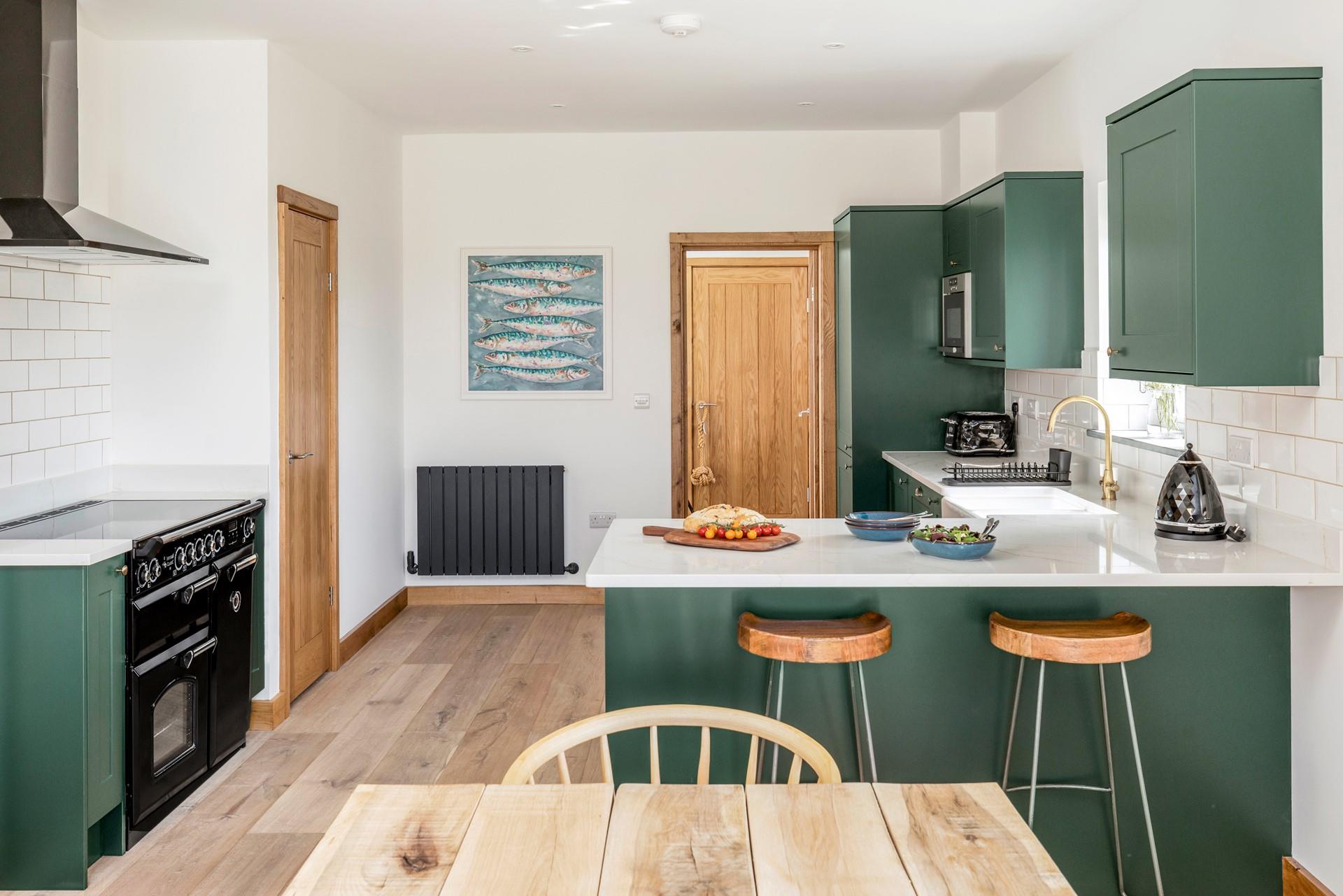 Beautifully finished, the kitchen is a dream to cook in!