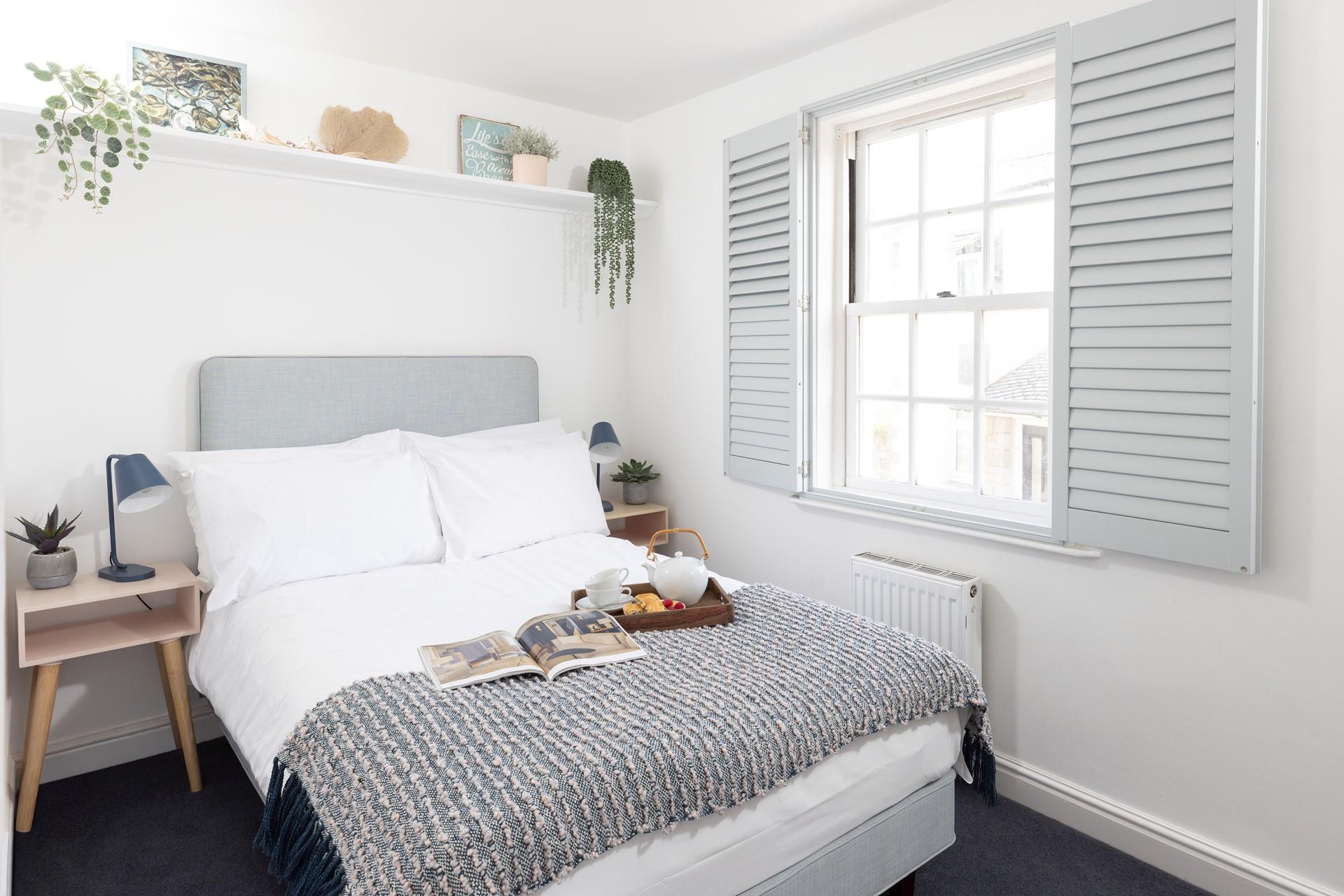 Start the day with breakfast in bed.