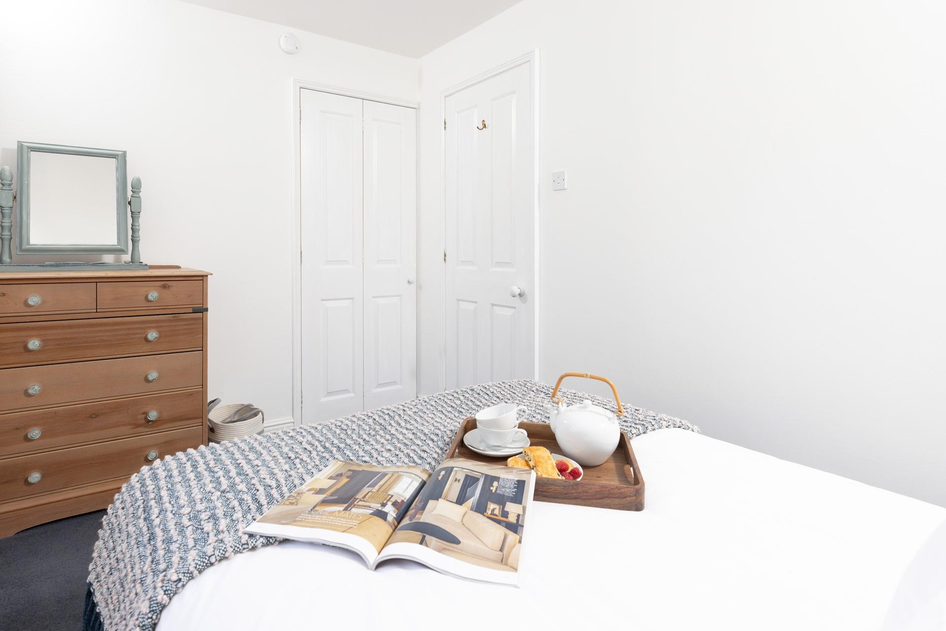 Discuss what's on the day's agenda over a morning cuppa.