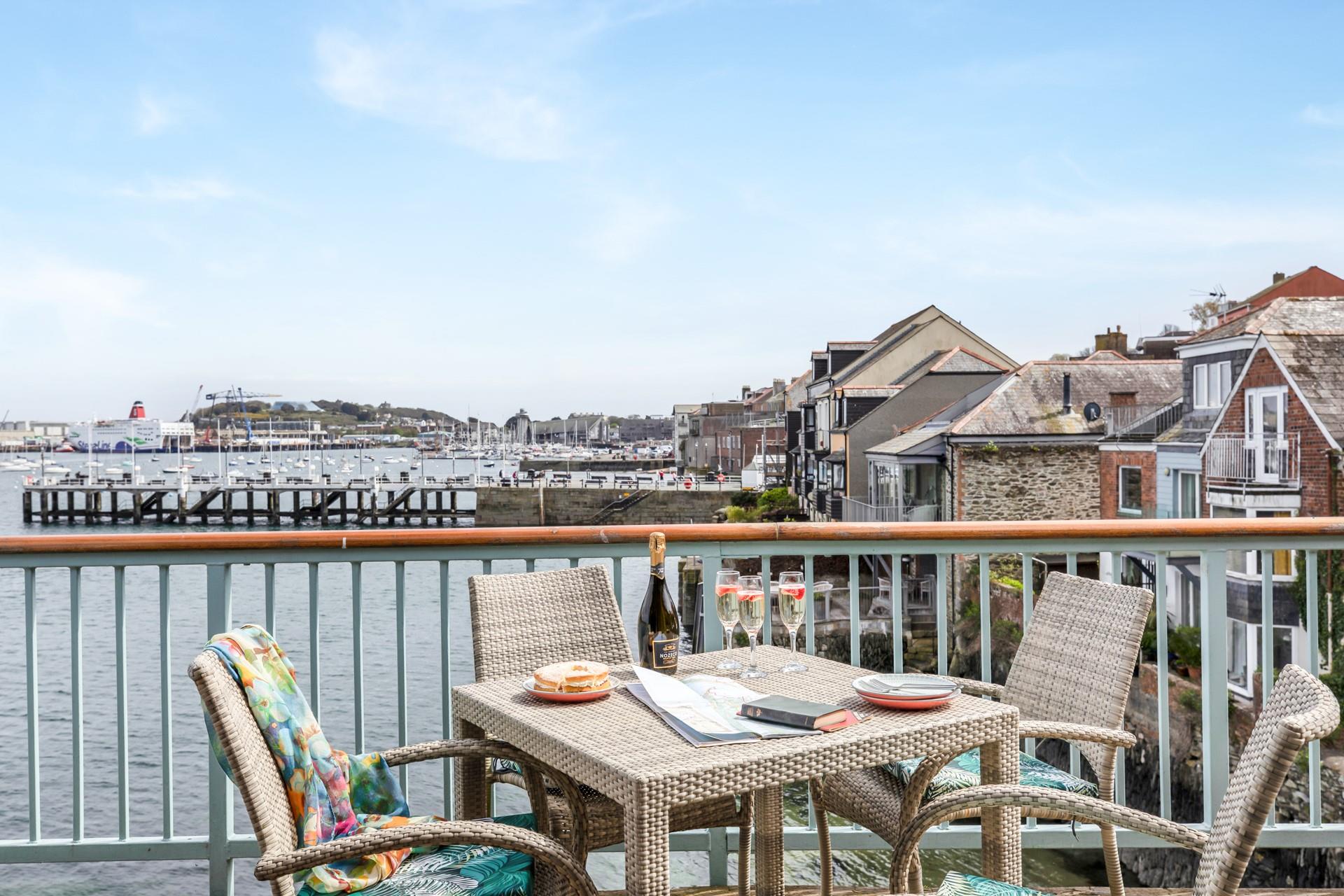 Pour yourself a glass of bubbles and cheers to the holiday!