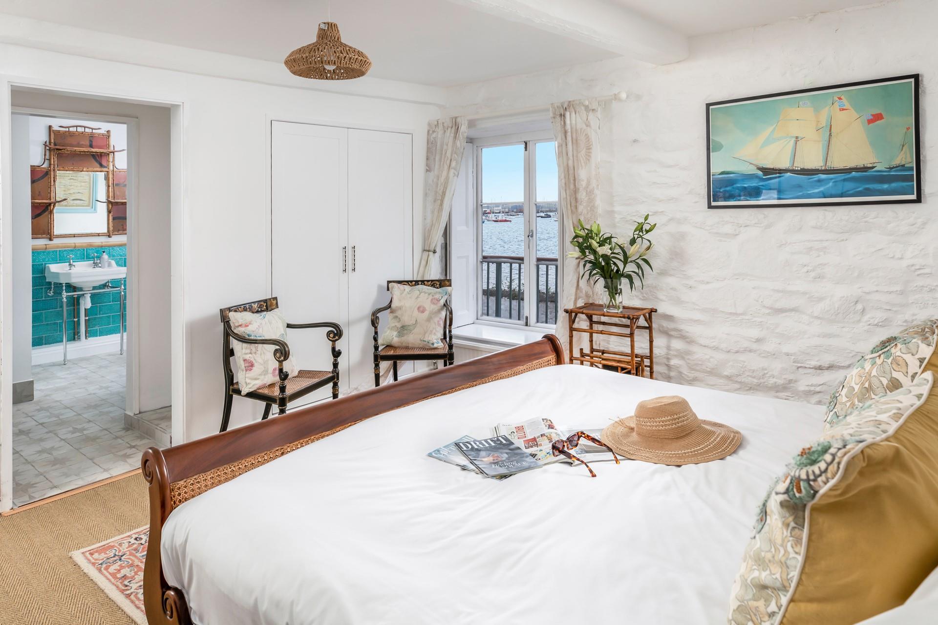 After an evening of fine dining in town, return to this cosy abode.