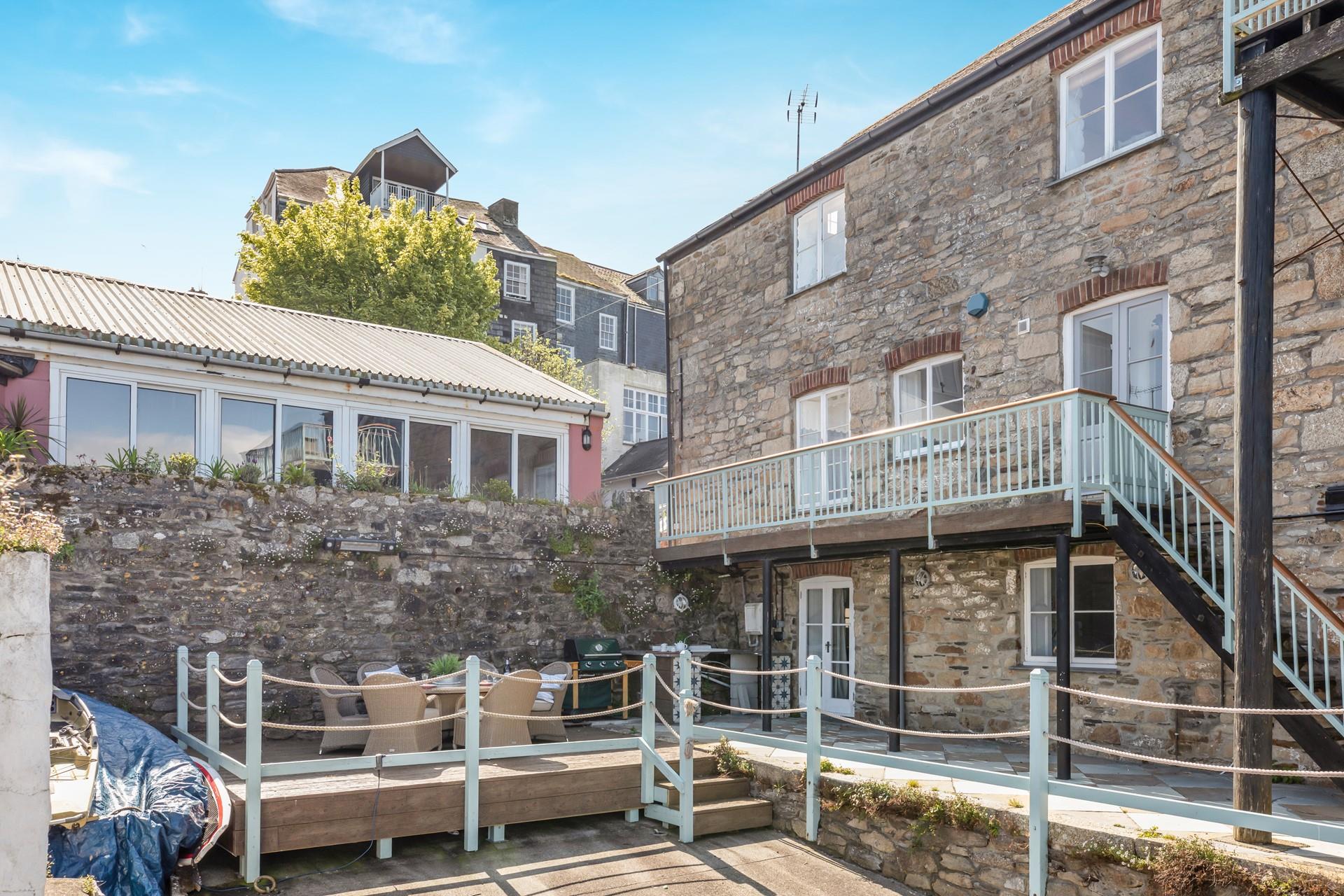 After a day of exploring south Cornwall, return to enjoy a cook-up in the evening sun!