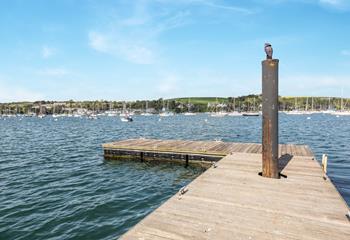 Guests may bring their own boat with access to a private jetty.