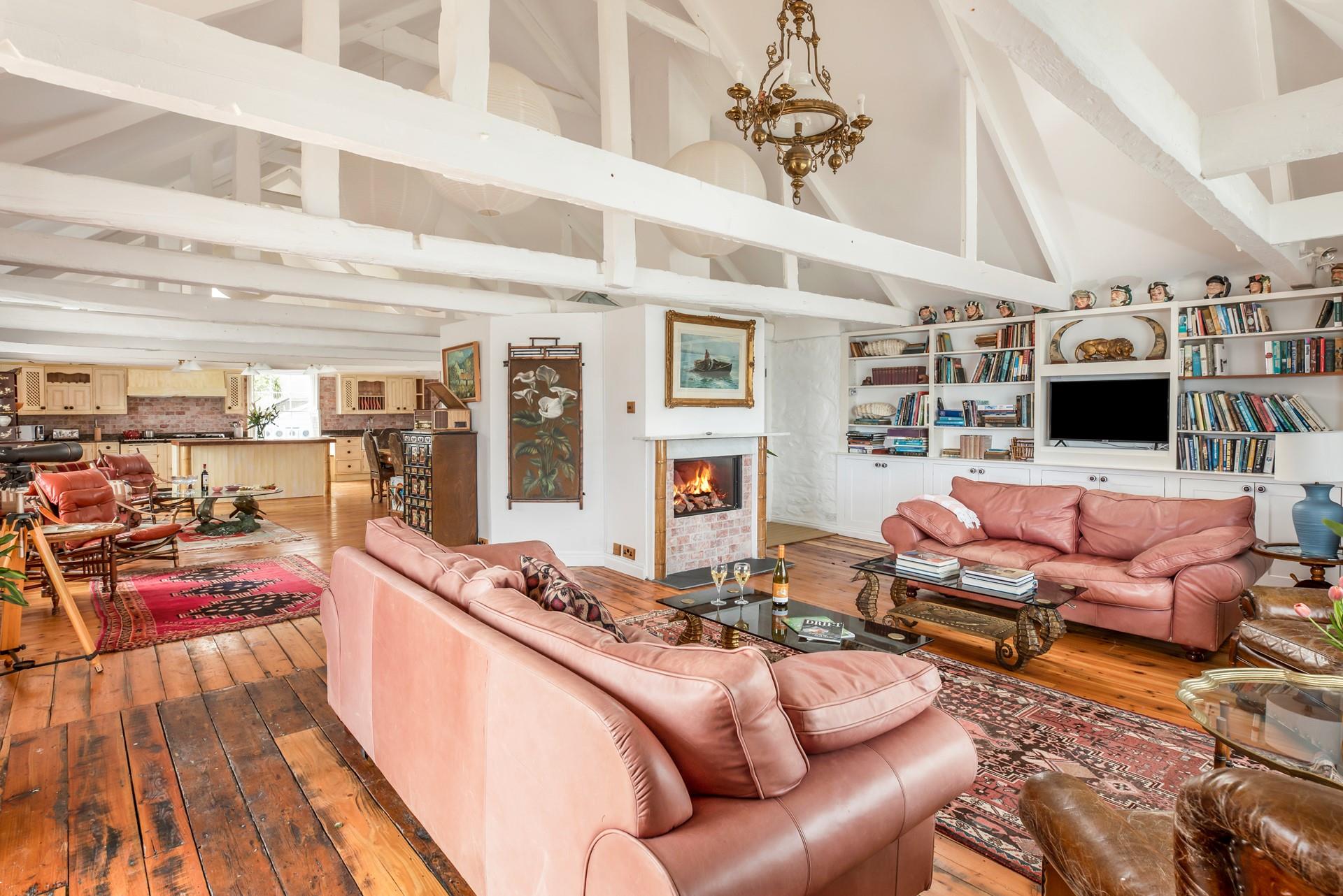 Britons Slip is decorated with antique furnishings and period features.