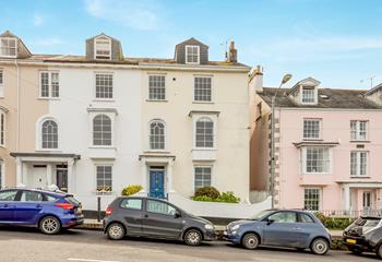 Fal Reach is ideally located to explore Falmouth.