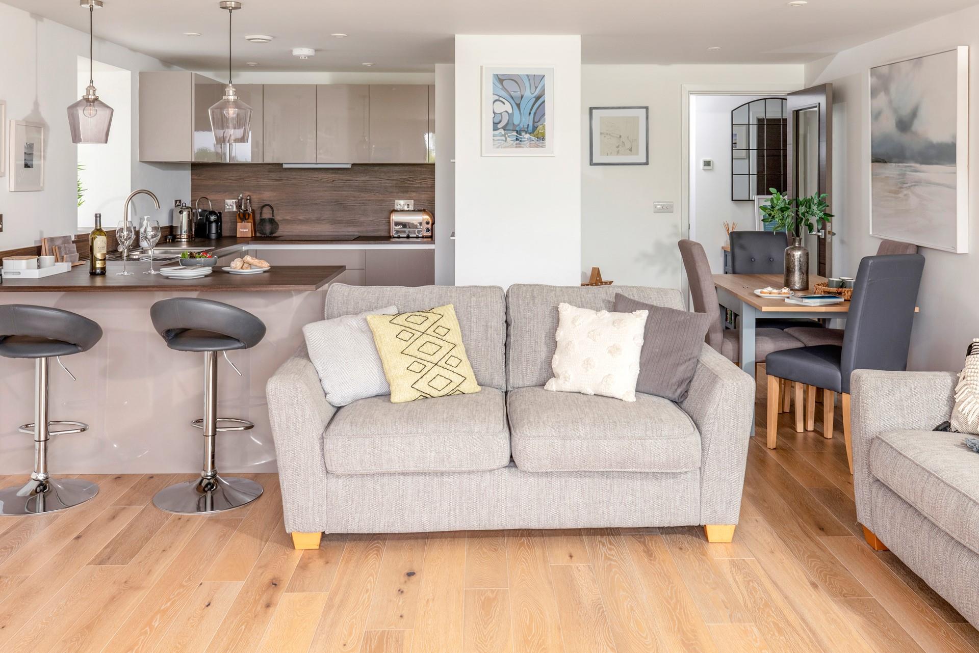 Cook up a storm in the stylish and well-equipped kitchen.