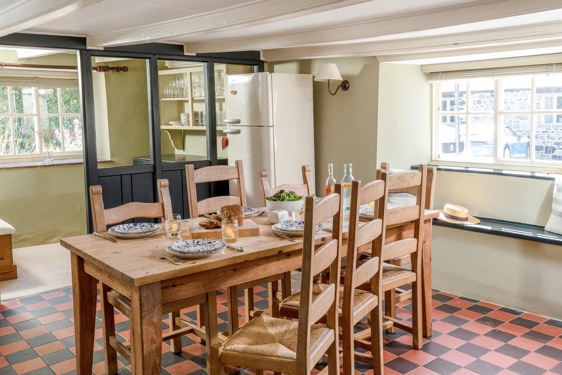 Tuck into local ingredients around the dining table.