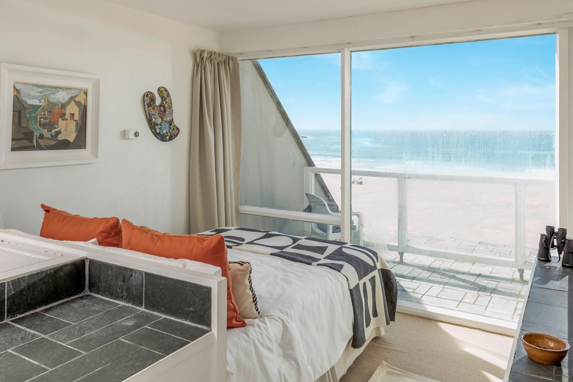 Wake up in the double bed after a restful night's sleep to beautiful views.