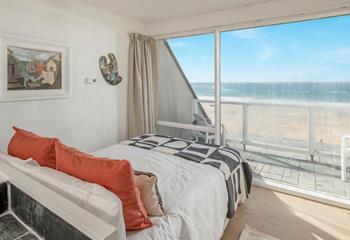 Open the curtains to gorgeous sea views each morning.