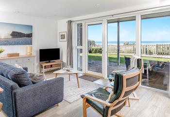 Sink into the sofa and enjoy the sea blues across Perranporth.