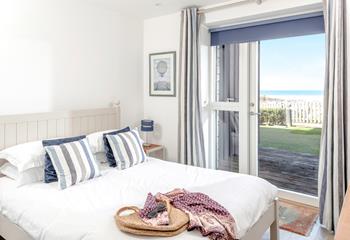 Wake up and open the curtains to stunning sea views each morning.