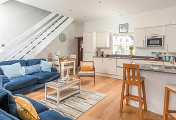 Treweek, Sleeps 3 + cot, Falmouth.