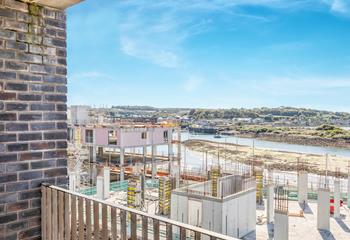 The views look across Hayle estuary, home to an array of seabirds!