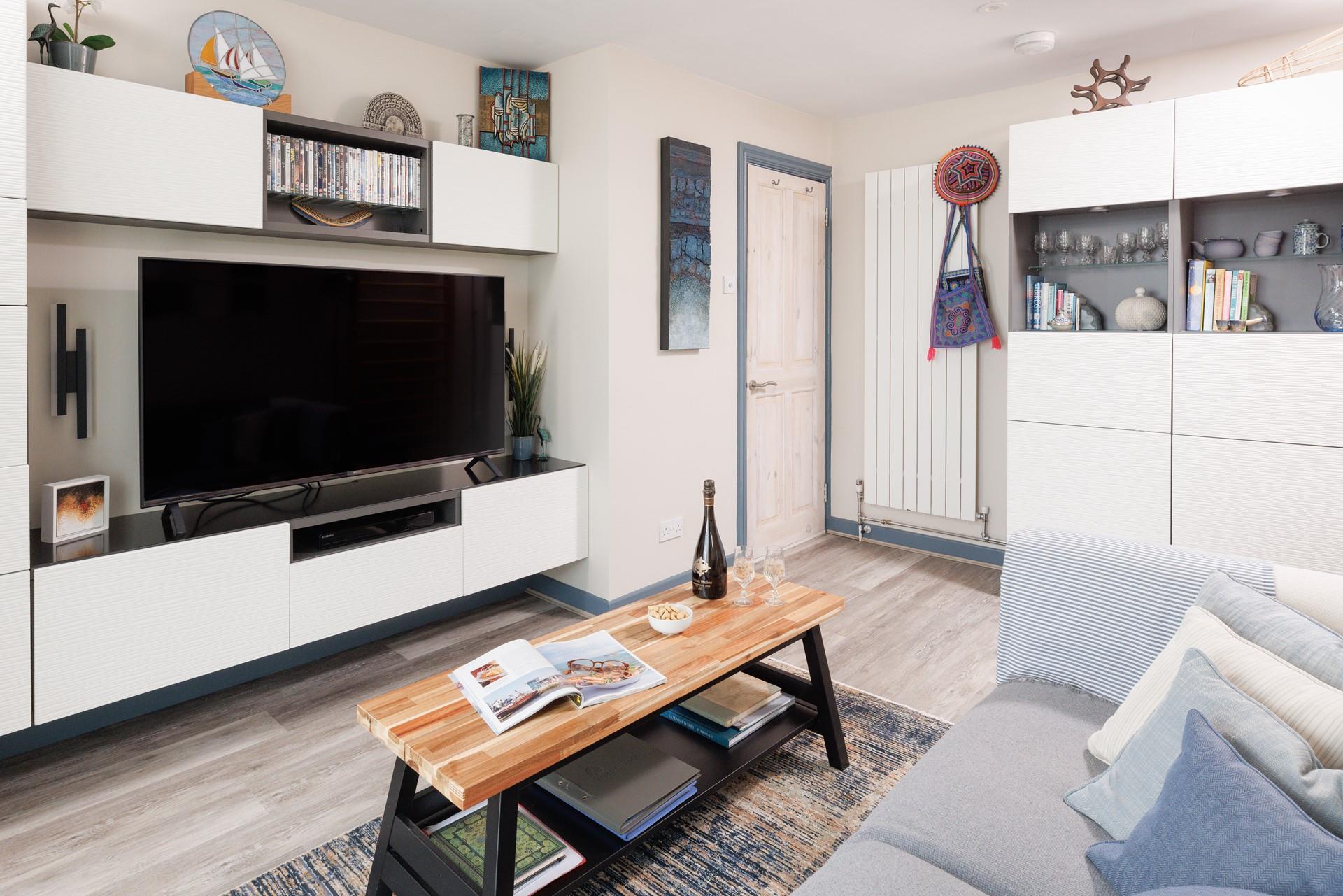 Cool, coastal interiors create the perfect space to relax and unwind.