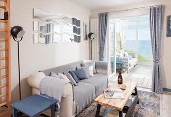 Find yourself immersed in coastal living at this stylish retreat.