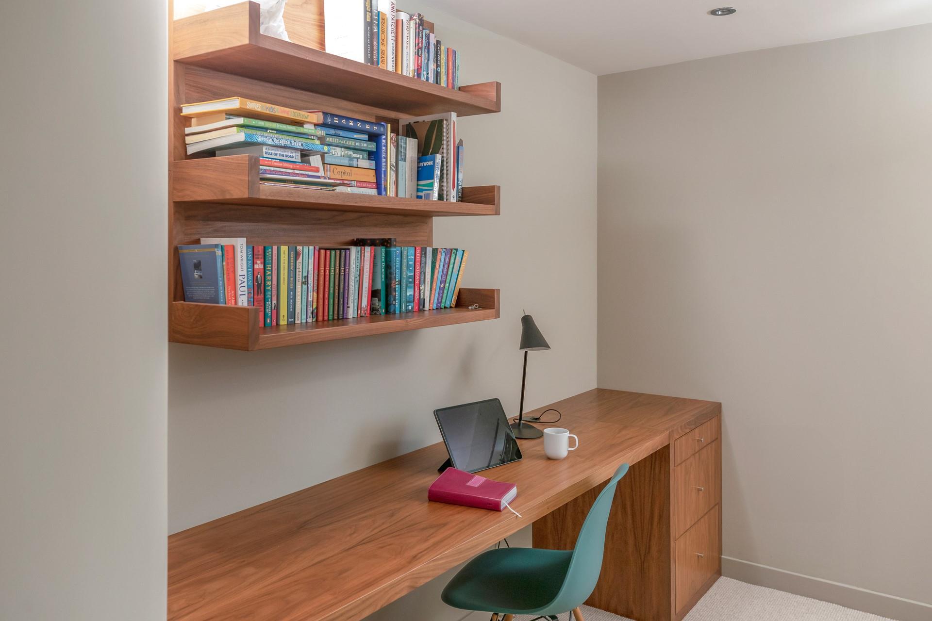 There is a handy desk area for checking emails.