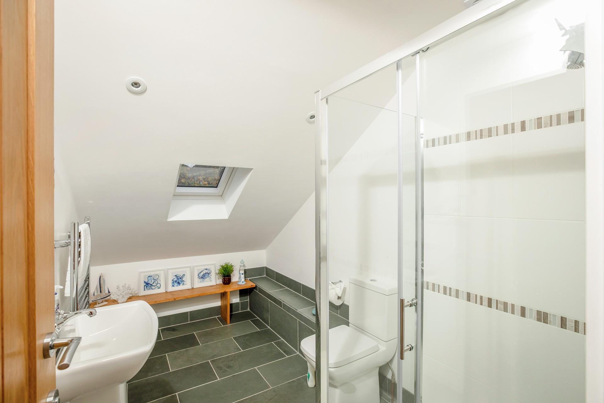 The additional shower room makes getting ready a breeze.