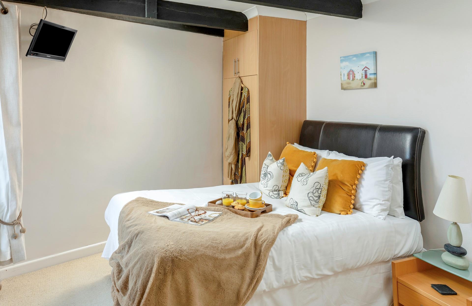 Unpack with ease and let your holiday begin!