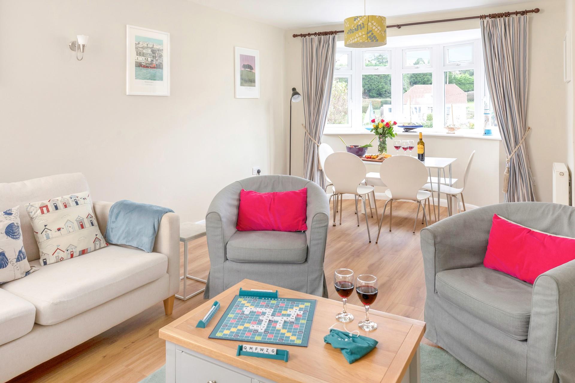 Sink into the sofa and unwind in the evening.