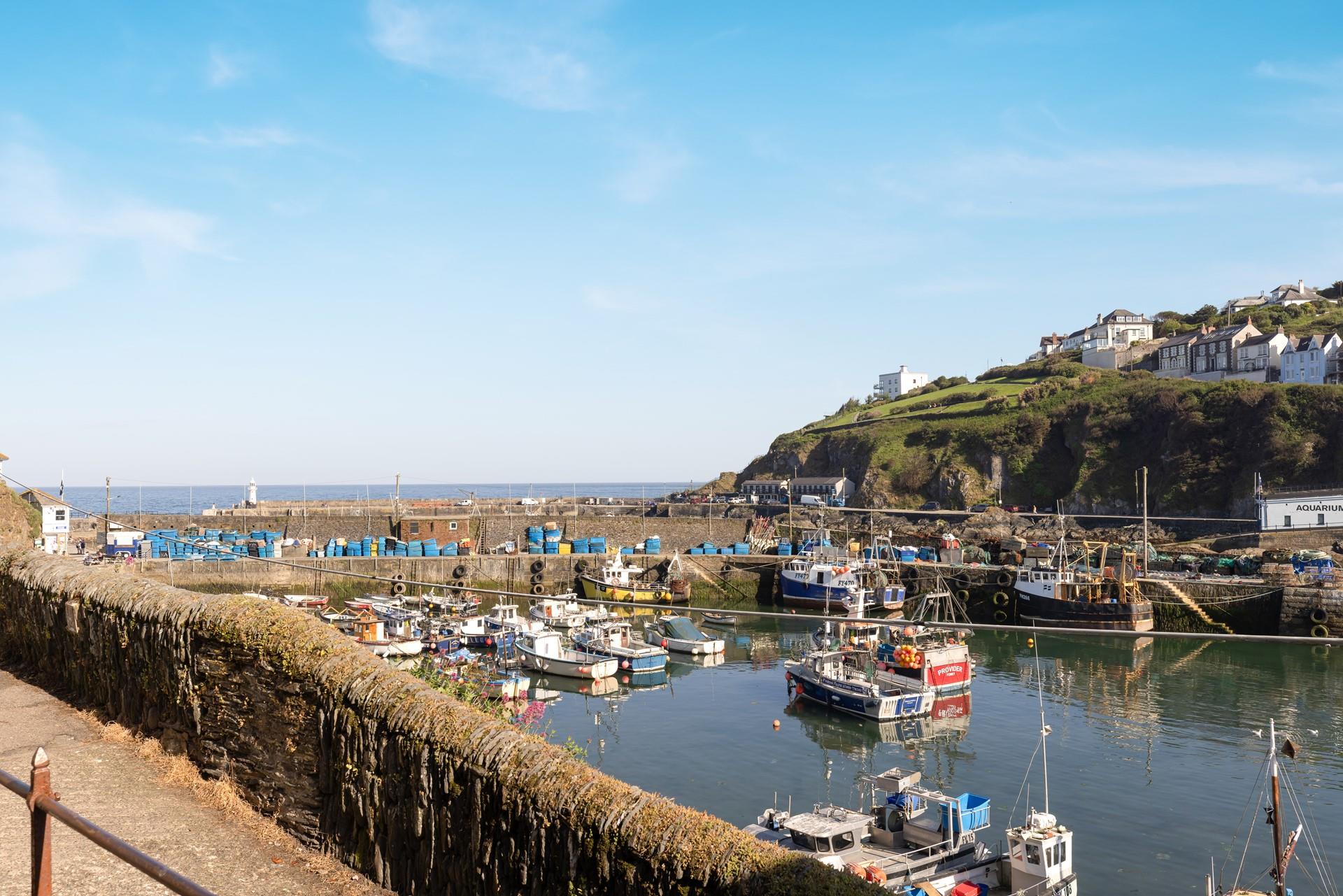 Overlooking the colour harbourside, it boasts picturesque views.