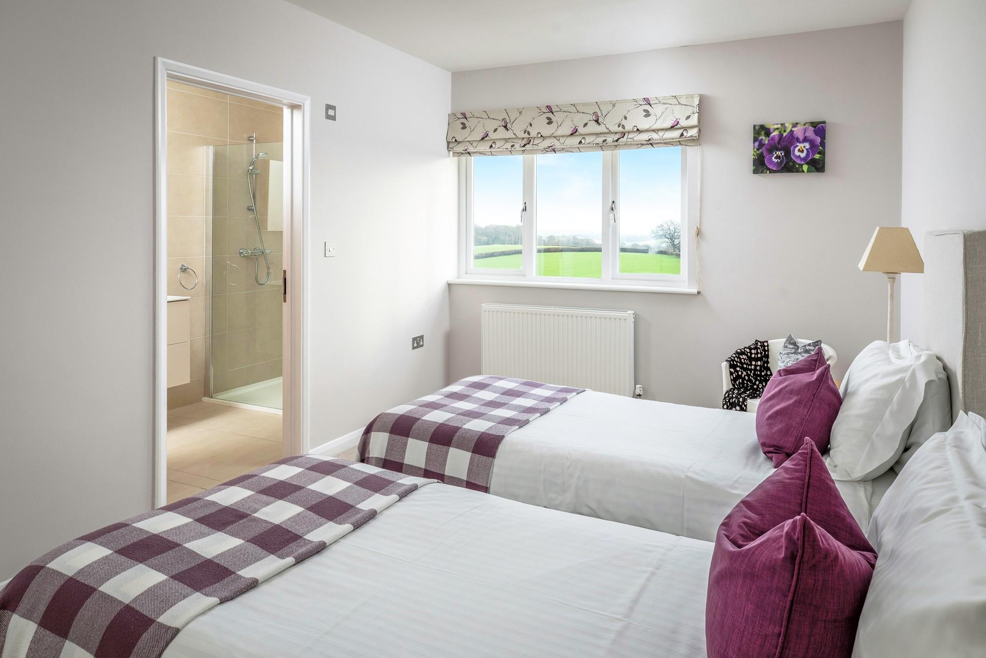 Bedroom 2 has zip and link beds to allow for flexible sleeping arrangements.