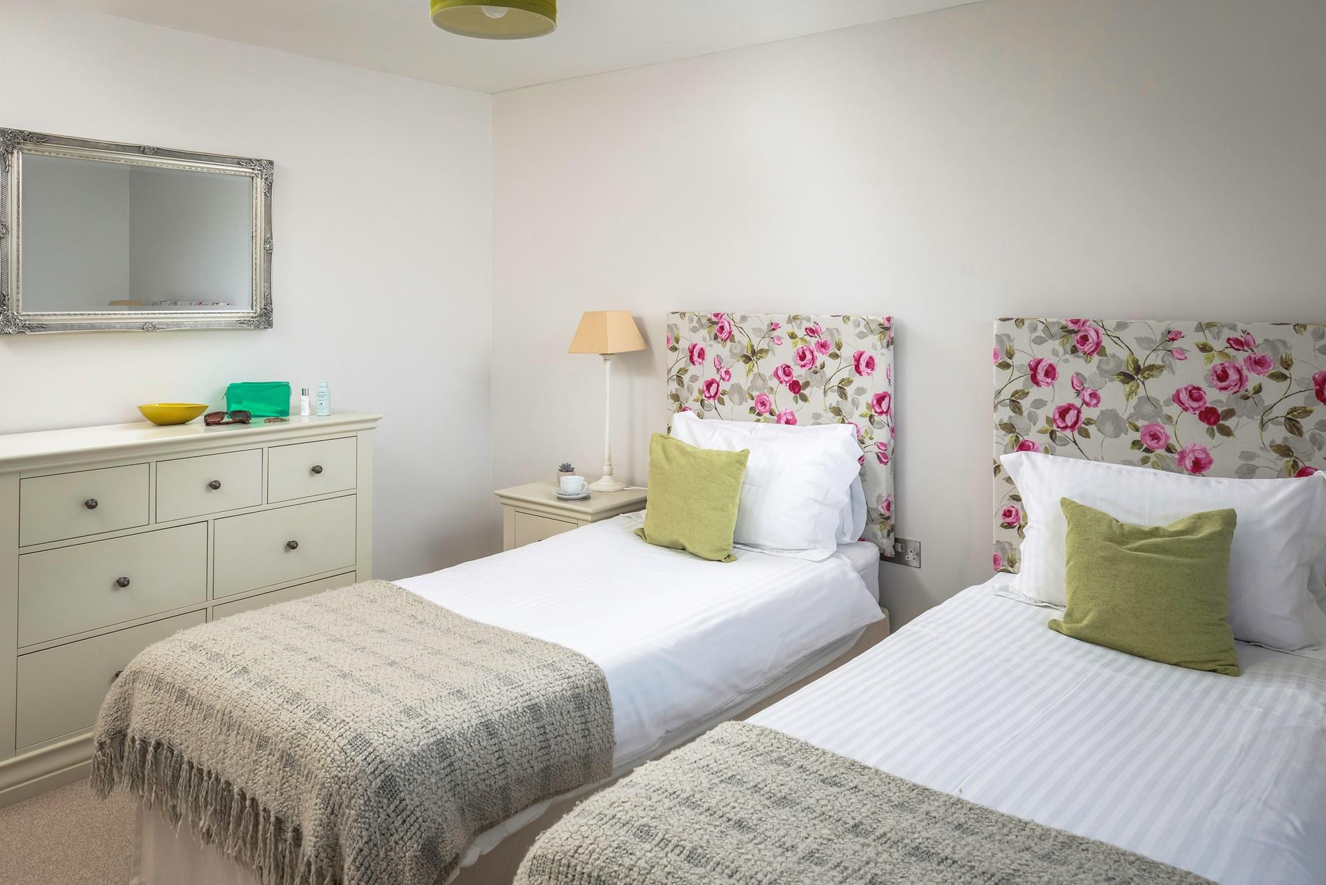 Bedroom 2 has zip and link beds.