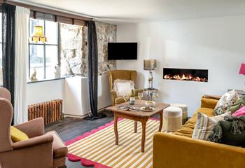 The Crooked Townhouse, Sleeps 4 + cot, Penzance.
