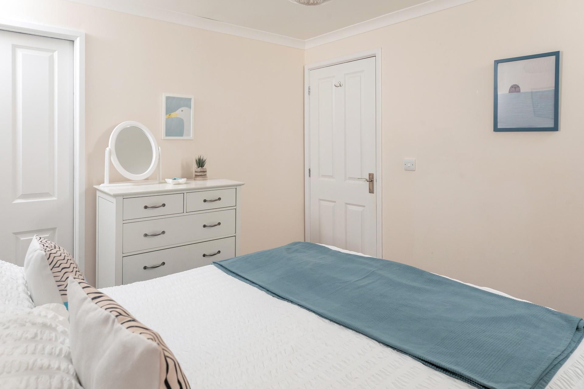 There's plenty of space for storing your holiday wardrobe.