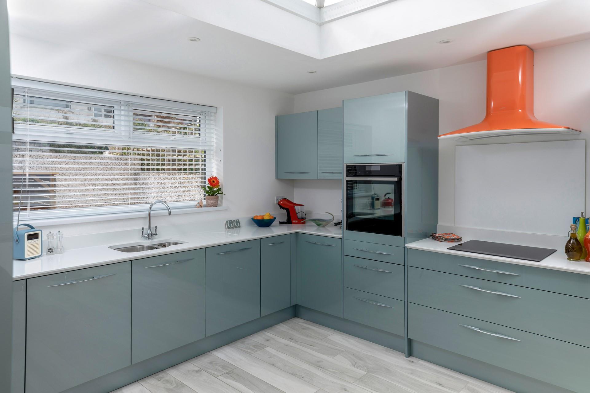 Fully equipped for all the chef of the family's needs!