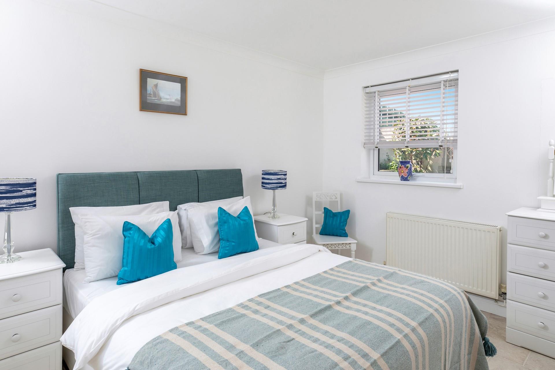Seaside blues await in the bedroom!